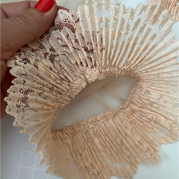 Vintage handmade sleeve lace ruffle detail mesh top bohemia, Victorian - Picture 10 of 12